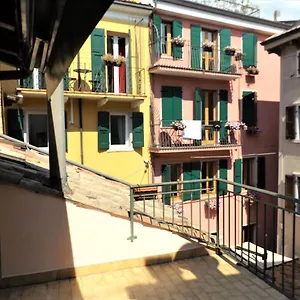 Casa Catullo , Garda (Verona) Italia